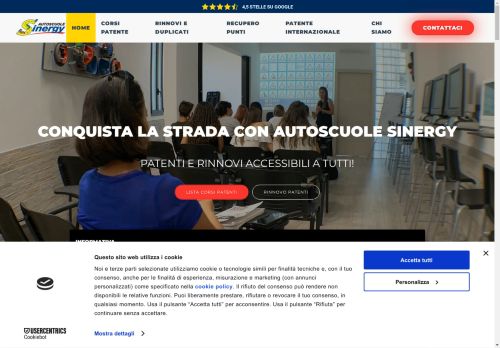 autoscuola-sinergy.com capture - 2025-04-21 09:37:35