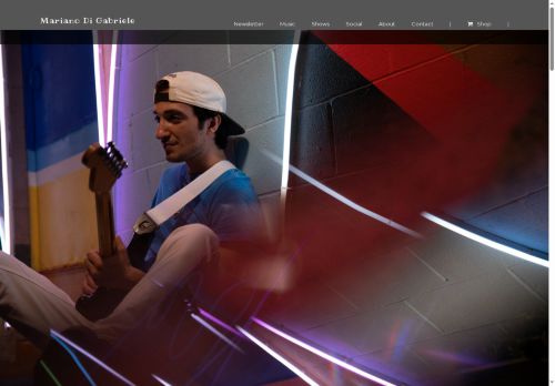 marianodigabriele.com capture - 2025-09-14 07:44:18